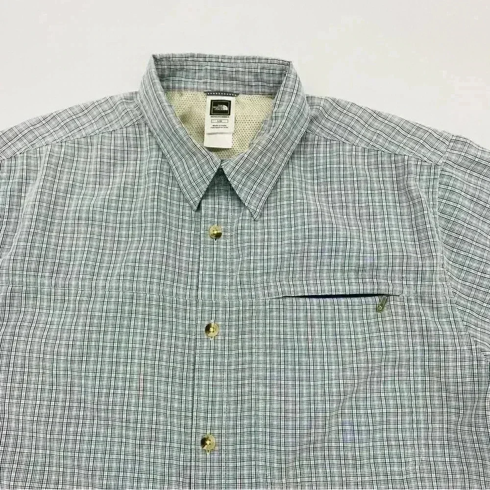 The North Face Men’s Short Sleeve Button Down Plaid Size Large